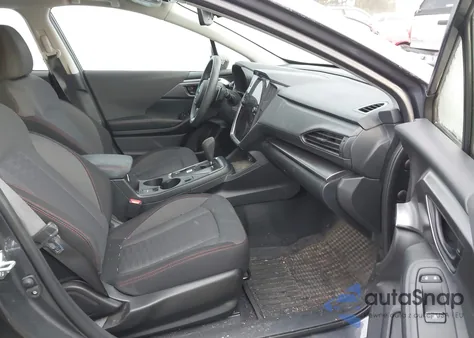 2024 Subaru Impreza Sport 5-Door z USA, uszkodzony, nr VIN JF1GUAFC8R8265344